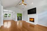 3068 Sweetpine Ln. - Photo 10