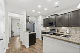 306 Castle Dr. - Photo 10