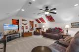642 Evers Loop - Photo 32