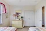 221 Woodlands Way - Photo 18