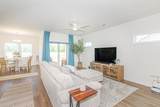 958 Oak Hollow St. - Photo 2