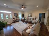 1198 Hitchfield Ln - Photo 8