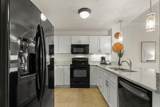 8121 Amalfi Pl. - Photo 3
