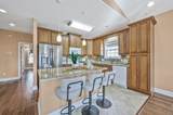 732 Ashland Ave. - Photo 8