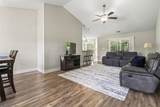 263 Macarthur Dr. - Photo 4