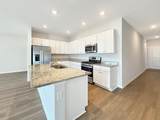 164 Saddle St - Photo 5