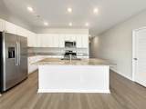 164 Saddle St - Photo 8