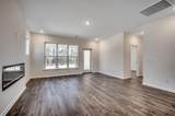 3073 Claredon St - Photo 13