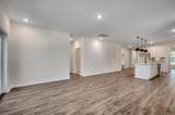 3073 Claredon St - Photo 15