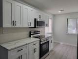 110 Berry Tree Ln. - Photo 8