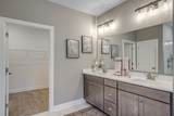 3057 Claredon St - Photo 36