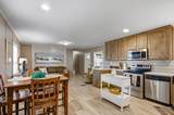 1521 Tanglewood Ave - Photo 10