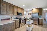 1521 Tanglewood Ave - Photo 6
