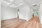 2033 Meadowood Ln. - Photo 17