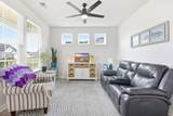 140 Joyce Dr - Photo 3