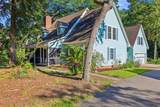 587 Hawthorn Dr. - Photo 3