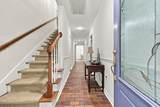 587 Hawthorn Dr. - Photo 5
