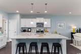 3208 Sutherland Dr. - Photo 4