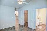 525 Running Deer Trail - Photo 18