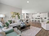 657 Blackthorne Circle Nw - Photo 4