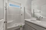 61 Yale Pl. - Photo 21