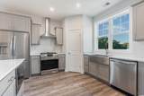 61 Yale Pl. - Photo 8