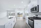 7015 Edgemoor Ct. - Photo 11