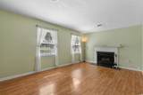 115 Colonial Circle - Photo 6