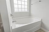 335 Oak Crest Circle - Photo 26