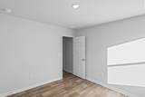 1118 Cooper Hawk Ln - Photo 11