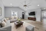 226 Penn Circle - Photo 11