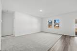 501 Silver Pidgeon St - Photo 6