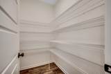 3081 Claredon St - Photo 7