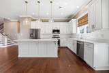 202 Spreading Oak Dr. - Photo 15
