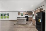 105 Retired Ave. - Photo 4