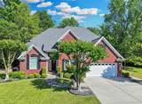899 Shaftesbury Ln. - Photo 1