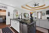 218 Lansdowne Ct. - Photo 10