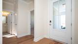 3203 Sutherland Dr. - Photo 4