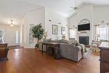 3169 Shorecrest Bay Dr. - Photo 9