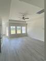 994 Oak Hollow St. - Photo 7