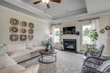 250 Mayflower Dr. - Photo 4