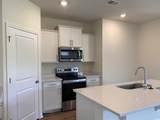 966 Oak Hollow St. - Photo 9