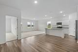 435 Castillo Dr. - Photo 8