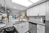 23 Shadow Moss Pl. - Photo 20