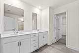 997 Lauryn Oak Loop - Photo 17