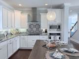 712 Crystal Water Way - Photo 11