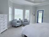 712 Crystal Water Way - Photo 17
