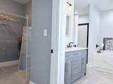 712 Crystal Water Way - Photo 19