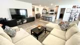 328 Woodcross Court - Photo 14
