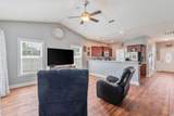 221 Maple Oak Dr. - Photo 15